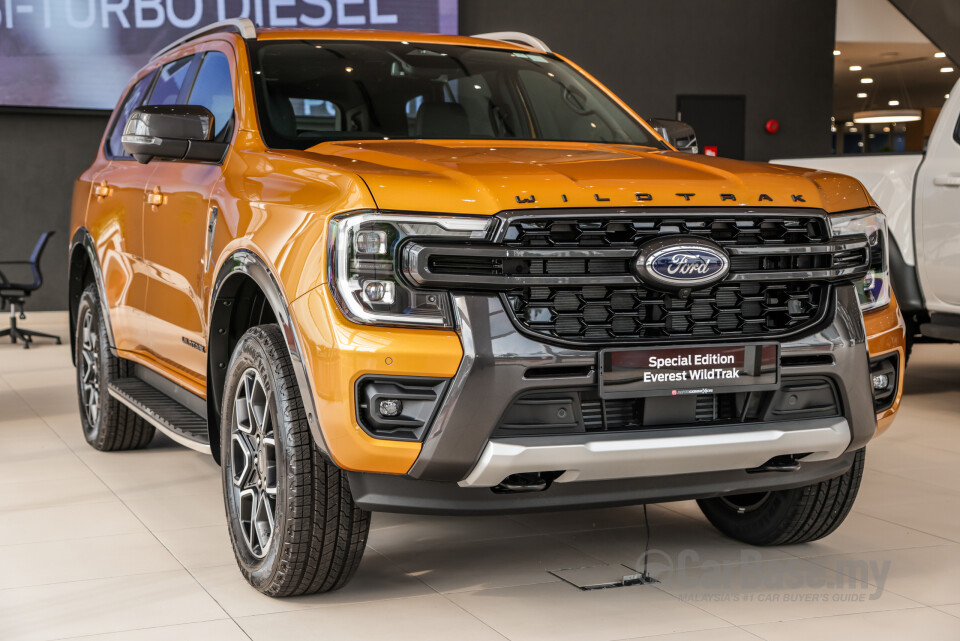 Ford Everest UB (2022) Exterior