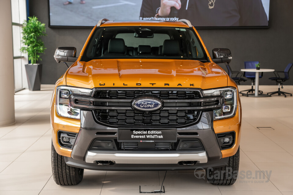 Ford Everest UB (2022) Exterior