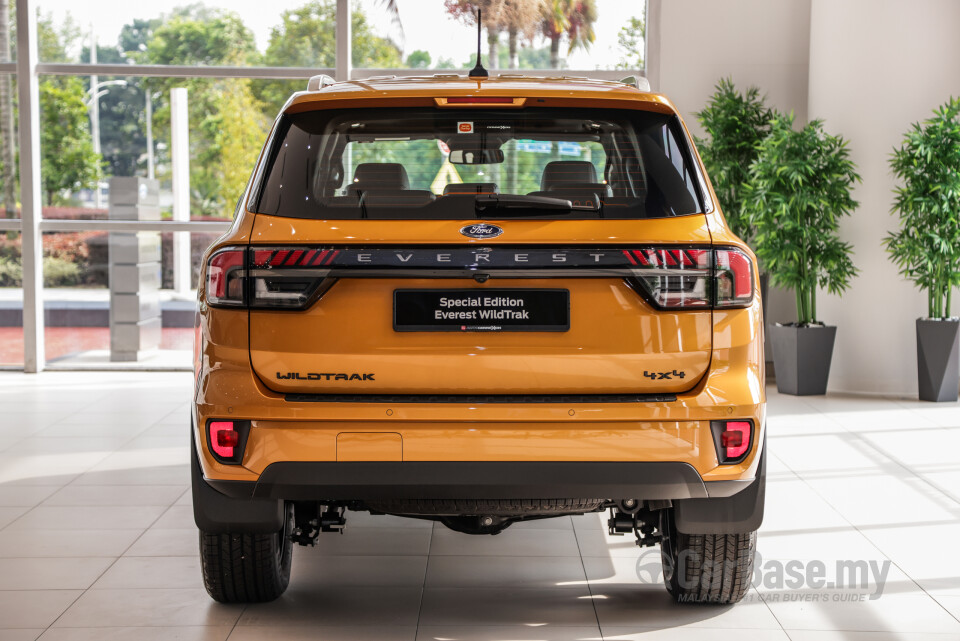 Ford Everest UB (2022) Exterior
