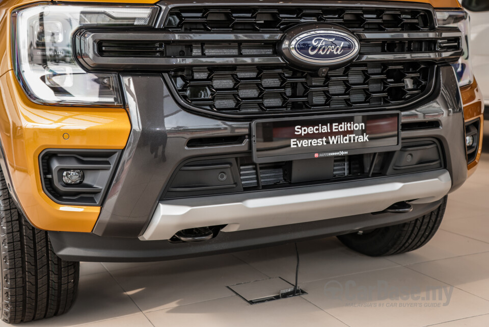 Ford Everest UB (2022) Exterior