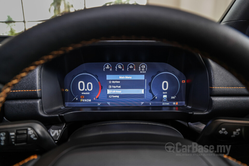 Ford Everest UB (2022) Interior