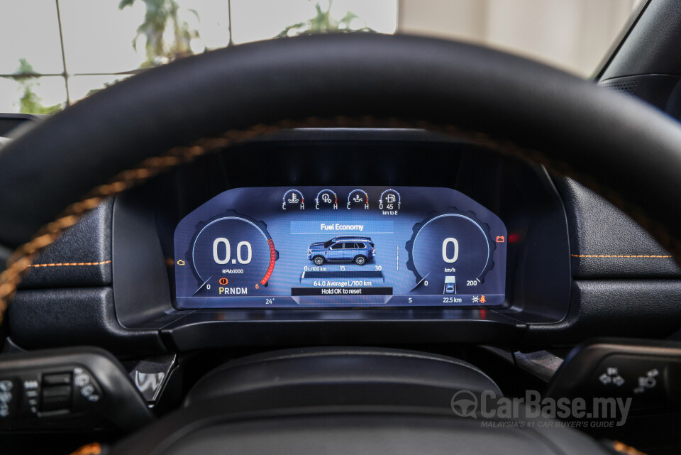 Ford Everest UB (2022) Interior