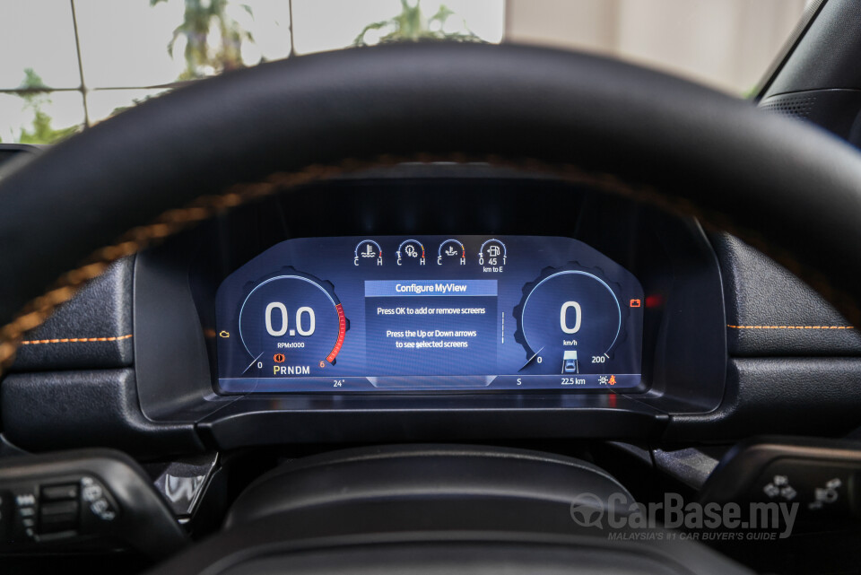 Ford Everest UB (2022) Interior