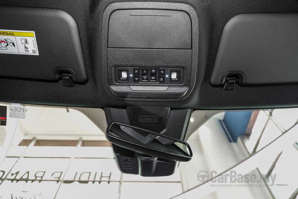 Ford Everest UB (2022) Interior