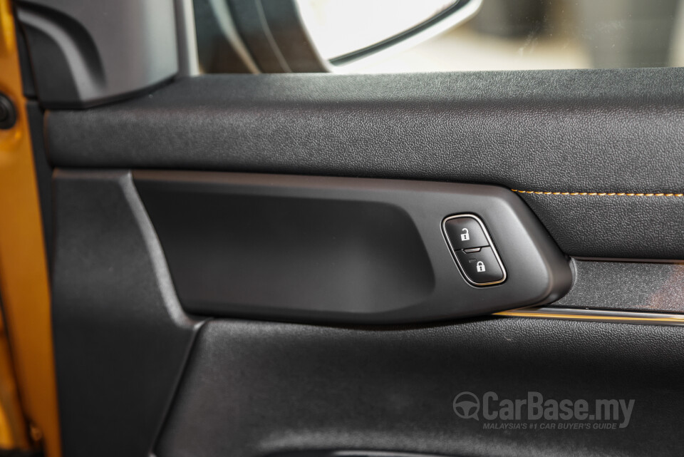 Ford Everest UB (2022) Interior