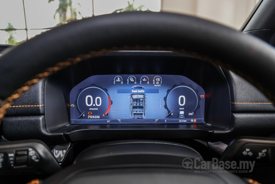 Ford Everest UB (2022) Interior