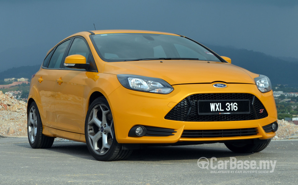 Ford Focus ST Mk3 (C346) (2012) Exterior