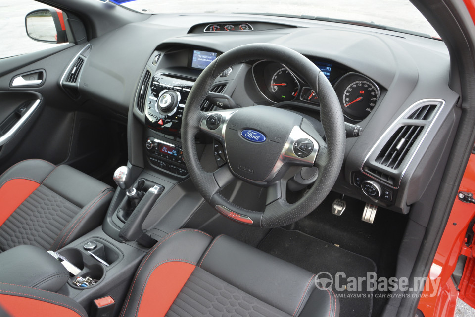 Ford Focus ST Mk3 (C346) (2012) Interior