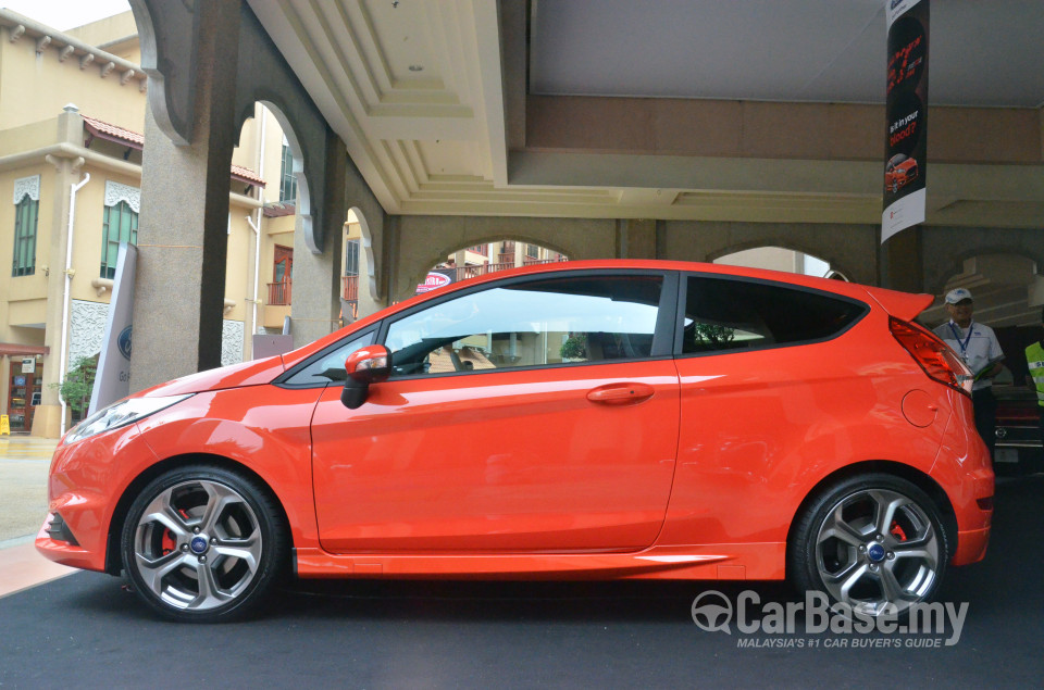 Ford Fiesta ST B299 (2014) Exterior
