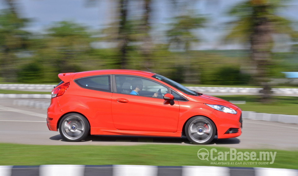 Ford Fiesta ST B299 (2014) Exterior