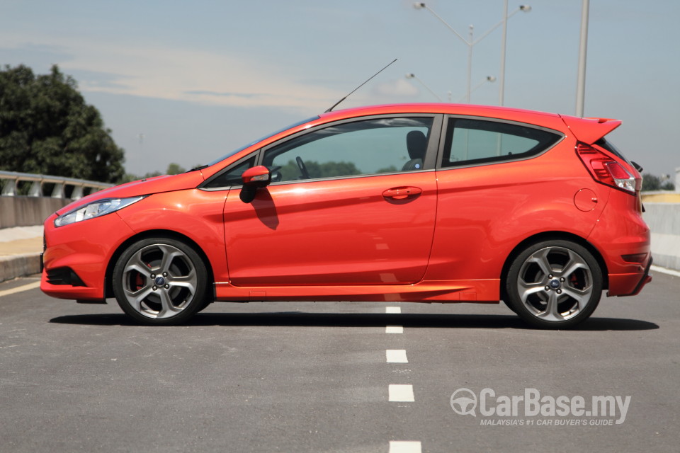 Ford Fiesta ST B299 (2014) Exterior