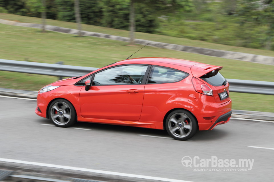 Ford Fiesta ST B299 (2014) Exterior