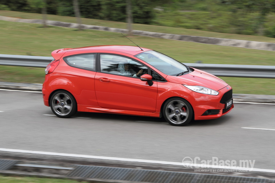 Ford Fiesta ST B299 (2014) Exterior