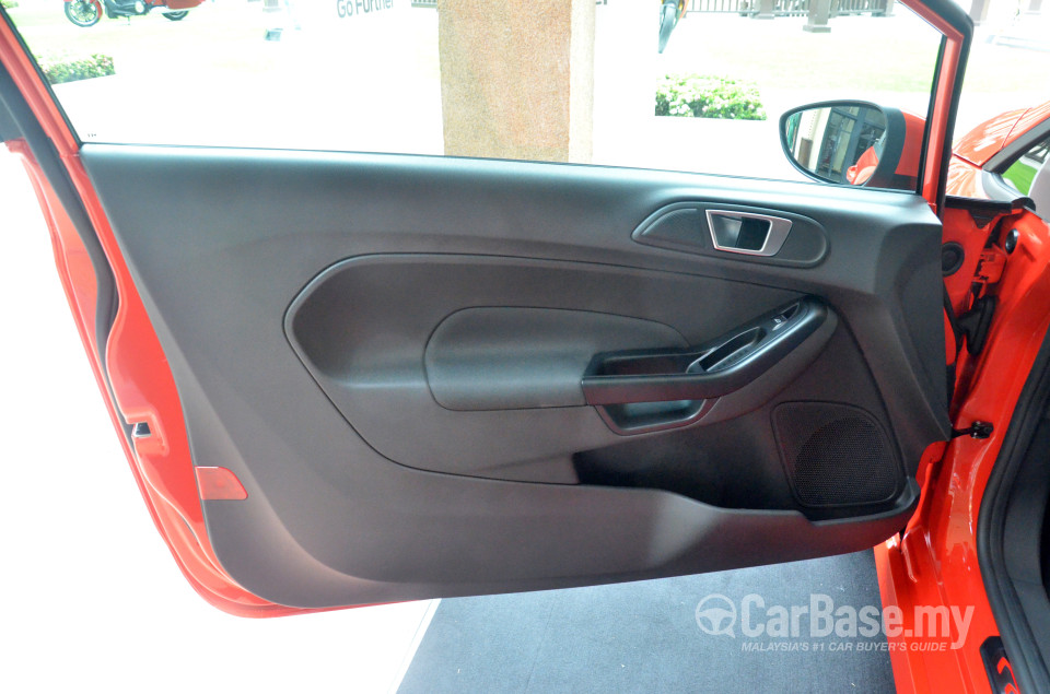 Ford Fiesta ST B299 (2014) Interior