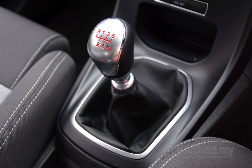 Honda Jazz GK Facelift (2017) Interior