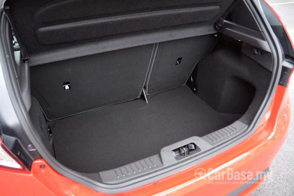 Ford Fiesta ST B299 (2014) Interior