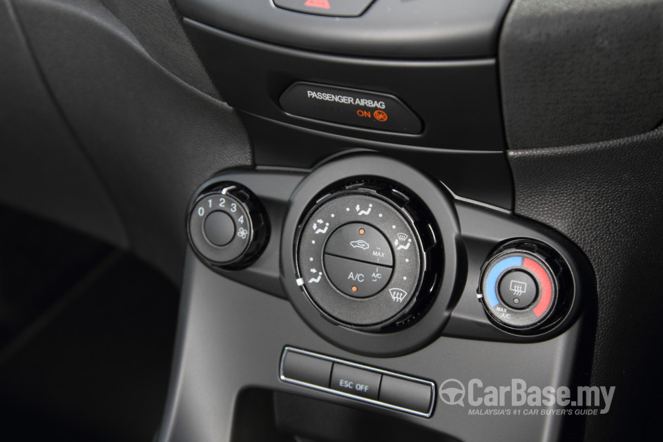 Ford Fiesta ST B299 (2014) Interior