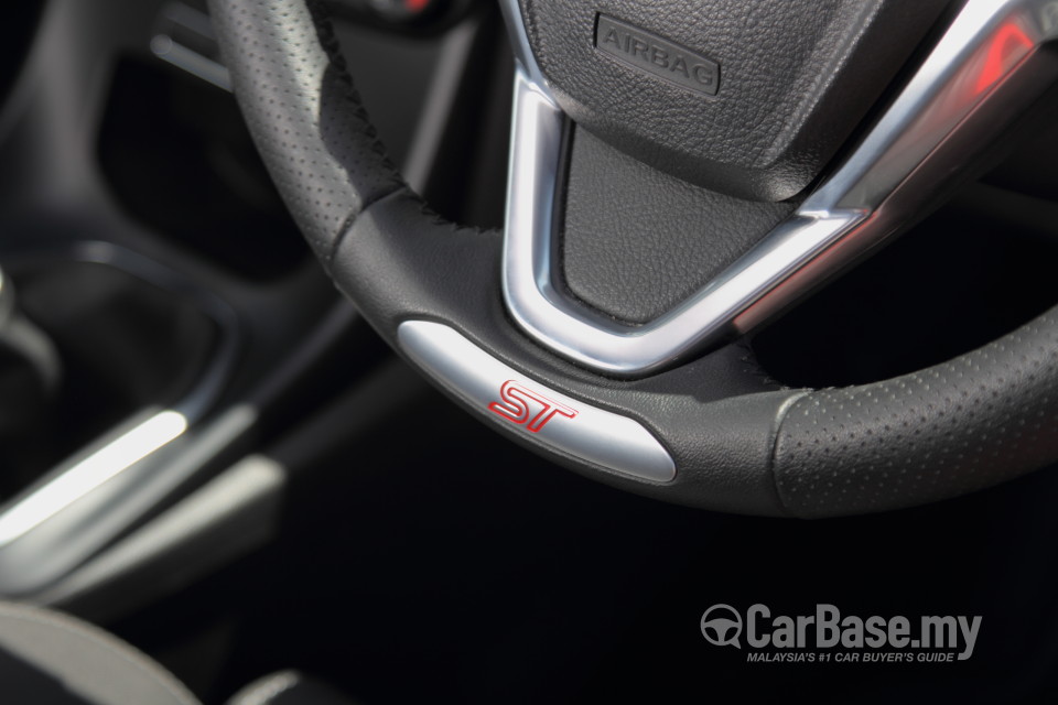 Ford Fiesta ST B299 (2014) Interior