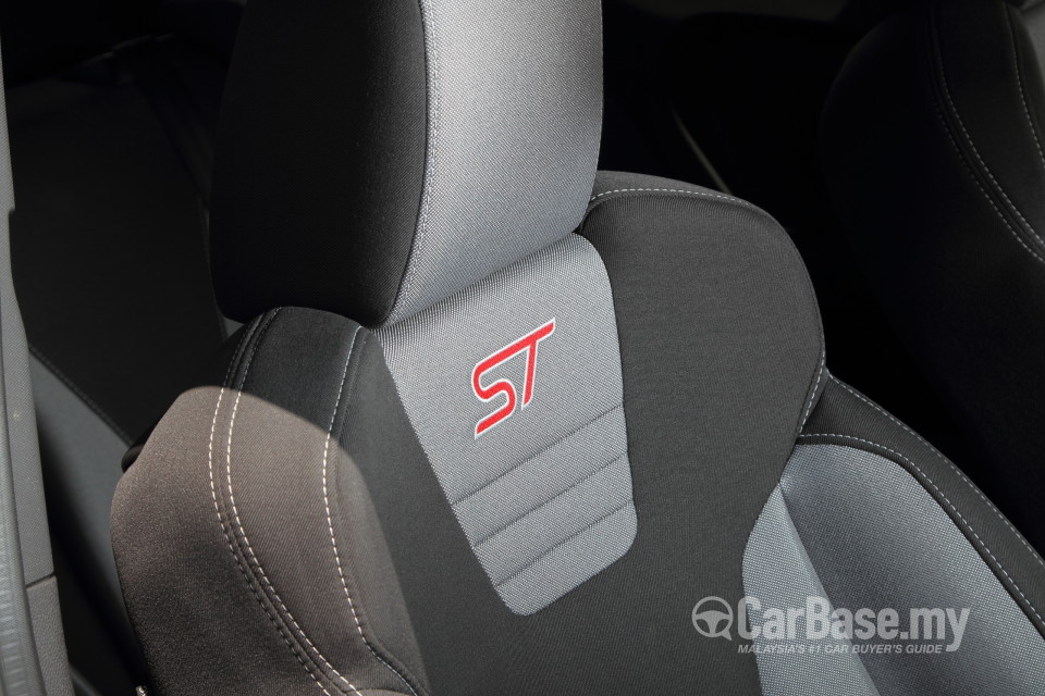 Ford Fiesta ST B299 (2014) Interior