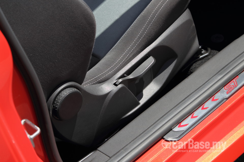 Ford Fiesta ST B299 (2014) Interior