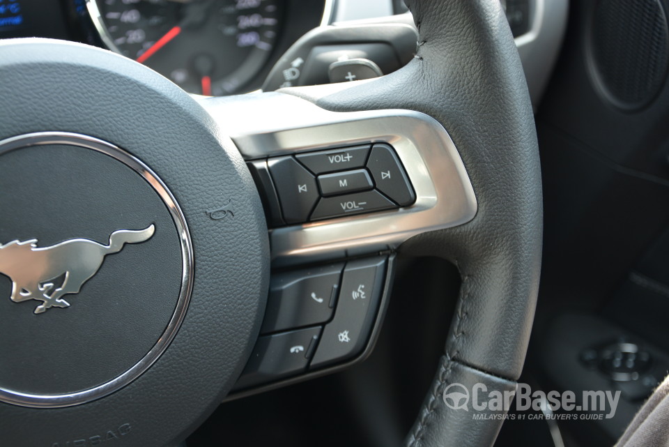 Ford Mustang S550 (2016) Interior