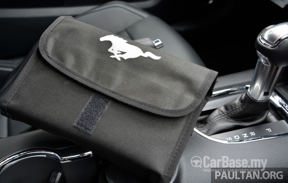 Ford Mustang S550 (2016) Interior