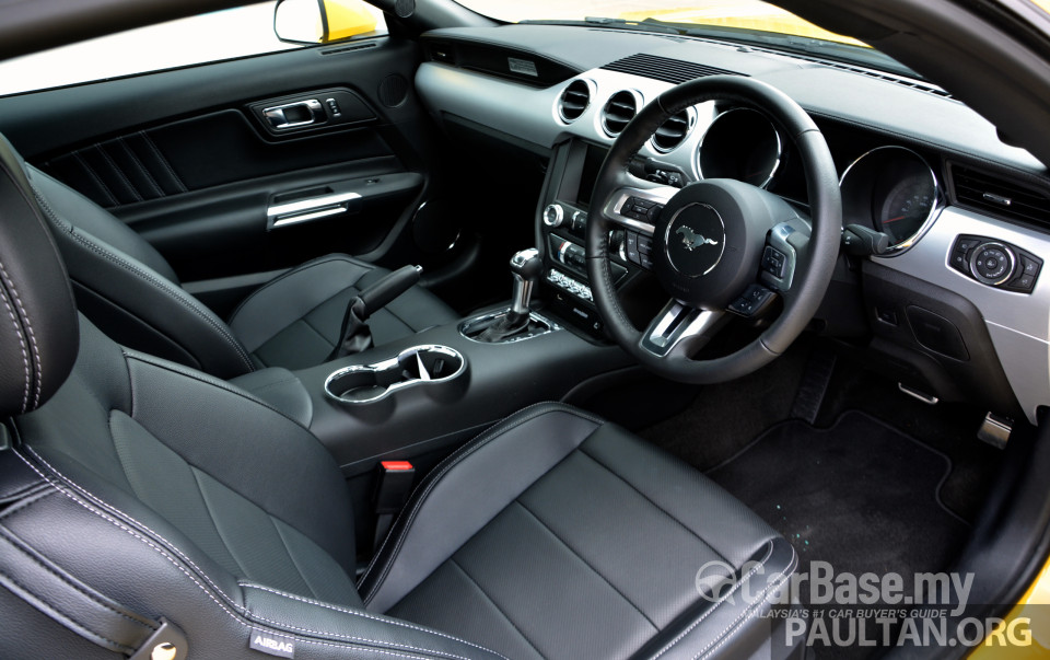 Ford Mustang S550 (2016) Interior