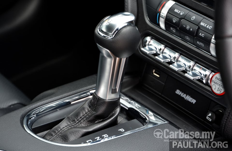 Ford Mustang S550 (2016) Interior