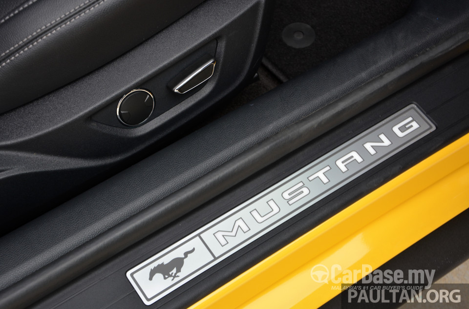Ford Mustang S550 (2016) Interior