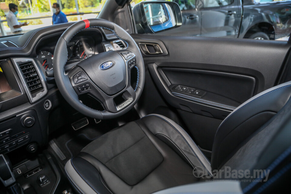 BMW i4 G26 (2022) Interior