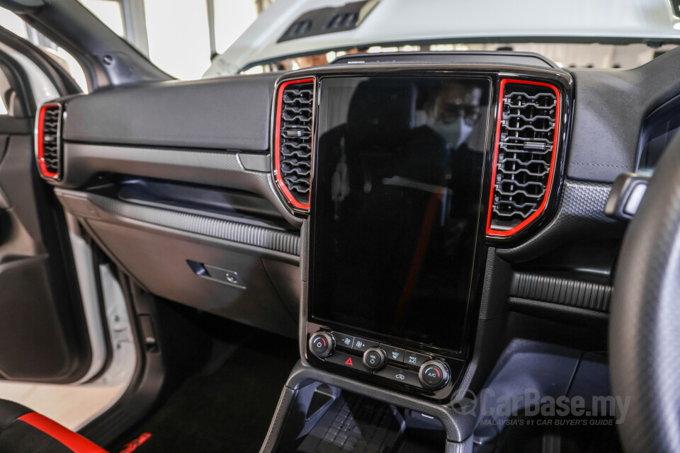 Ford Ranger Raptor P703 (2022) Interior