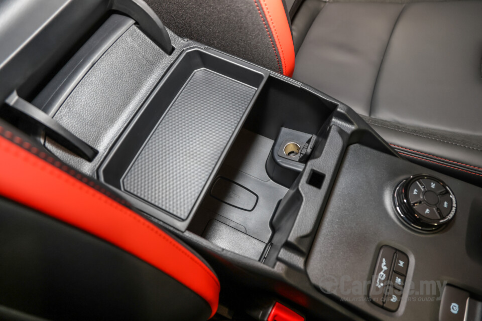 Ford Ranger Raptor P703 (2022) Interior