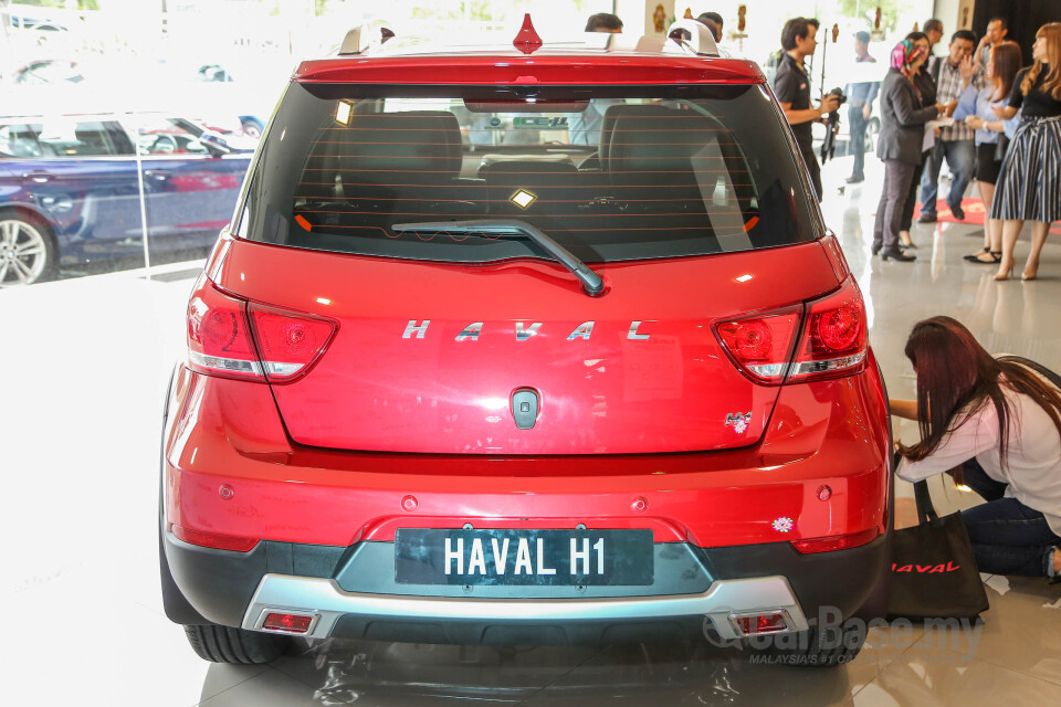 Perodua Ativa D55L (2021) Exterior