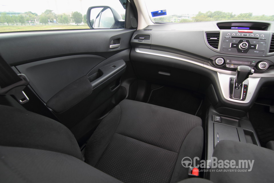 Honda CR-V RM (2013) Interior