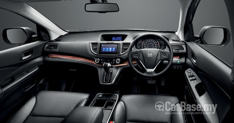 Honda CR-V RM Facelift (2015) Interior