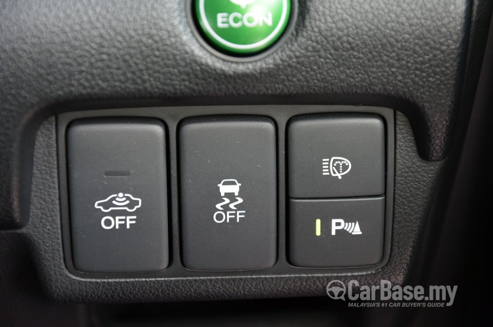 Honda CR-V RM Facelift (2015) Interior