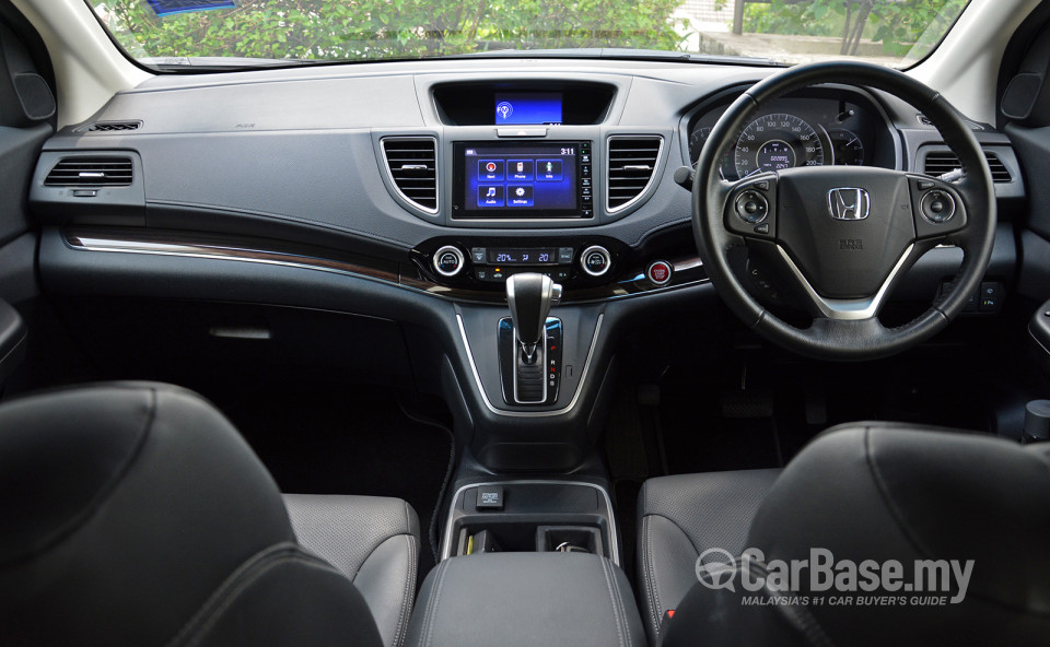Honda CR-V RM Facelift (2015) Interior