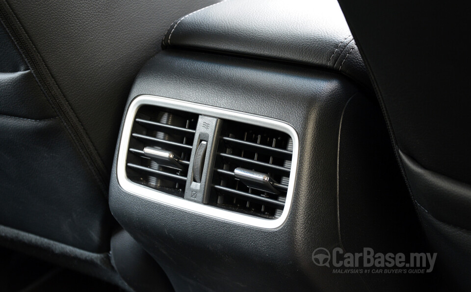 Audi A4 B9 (2016) Interior