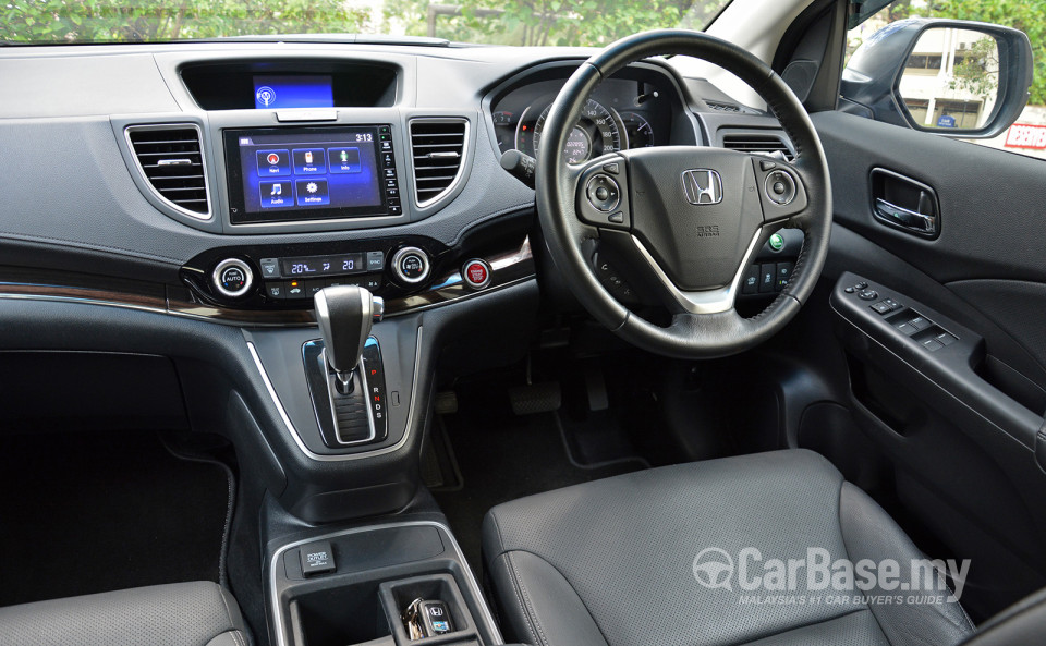 Honda CR-V RM Facelift (2015) Interior