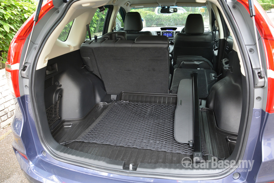 Honda CR-V RM Facelift (2015) Interior