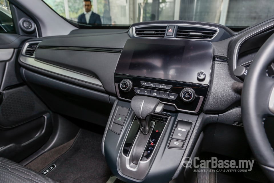 Honda CR-V RW (2017) Interior