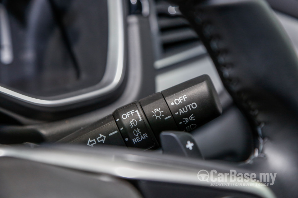 Honda CR-V RW (2017) Interior