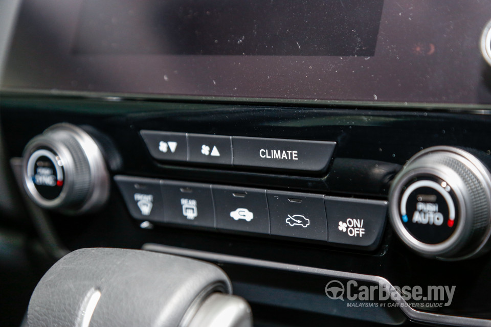 Honda CR-V RW (2017) Interior