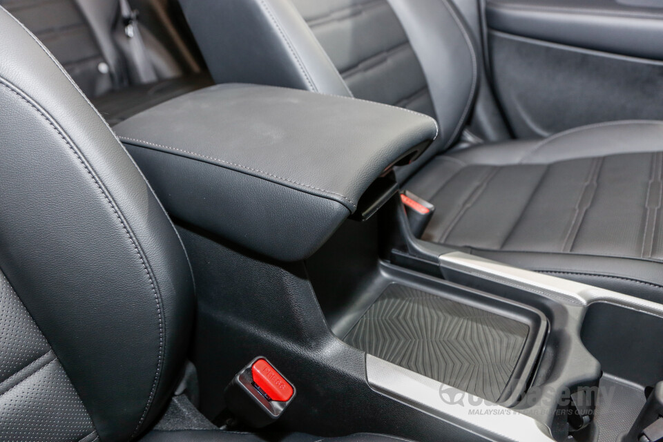 Chevrolet Cruze J300 (2012) Interior