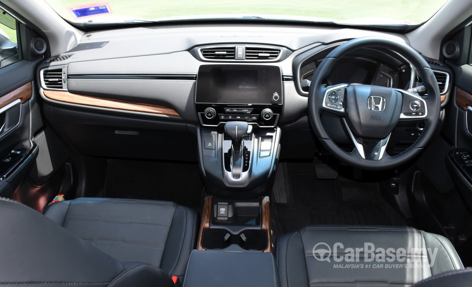 Honda CR-V RW (2017) Interior
