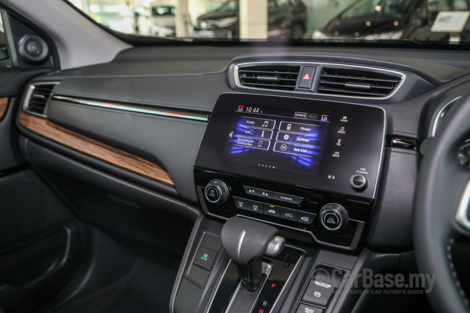 Audi A4 B9 (2016) Interior