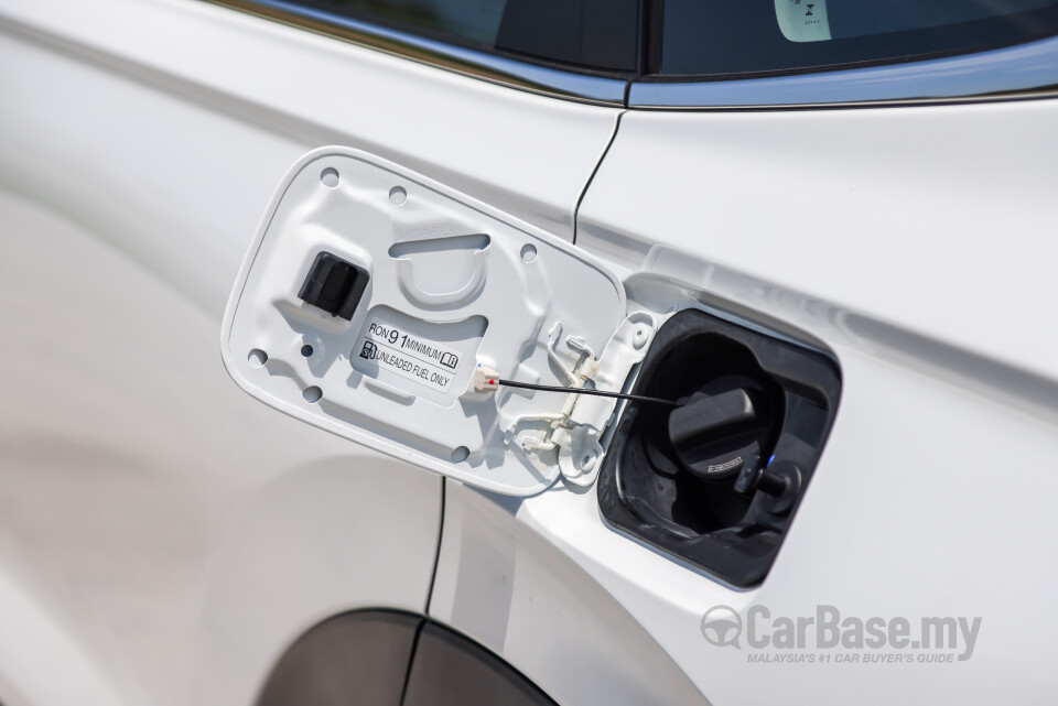 Honda CR-V RY (2023) Exterior