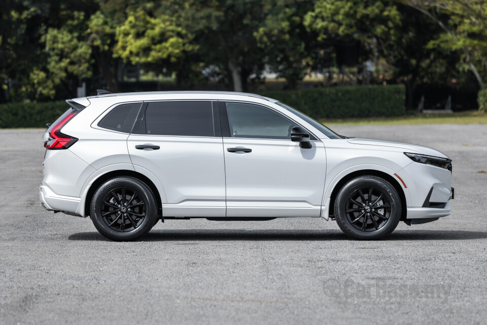 Honda CR-V RY (2023) Exterior
