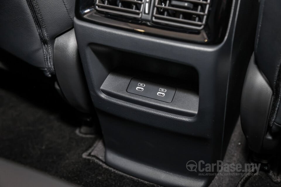 Honda CR-V RY (2023) Interior