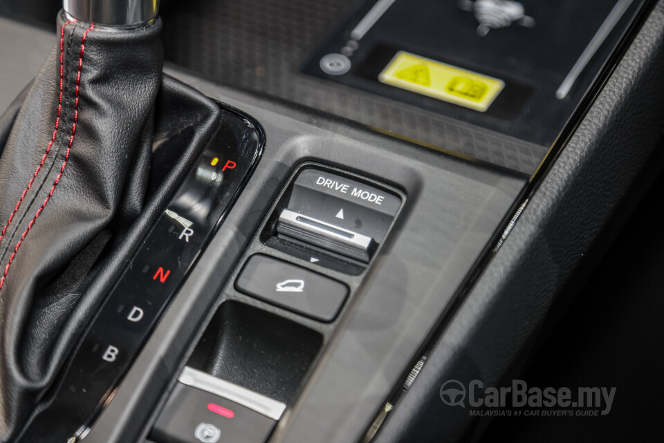 Honda CR-V RY (2023) Interior